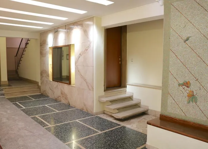 Portello Double Rooms Flat - 3 People